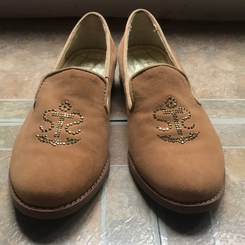 Dock shoes
